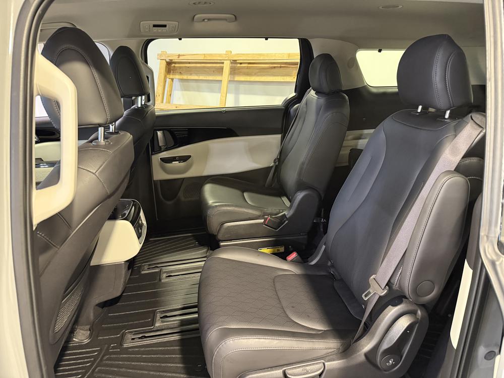 Kia Carnival EX 2024 d&rsquo;occasion à vendre - 29