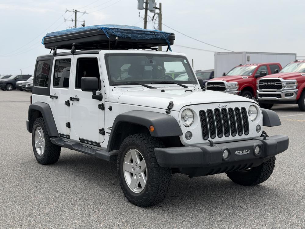 Jeep Wrangler Unlimited SPORT TENTE DE CAMPING