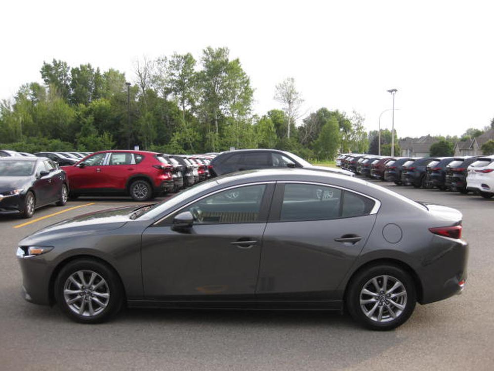 Mazda Mazda3 GS 2023 d&rsquo;occasion à vendre - 3