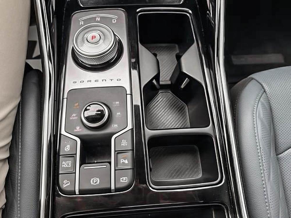 Kia Sorento hybride rechargeable SX AWD 2025 d&rsquo;occasion à vendre - 32