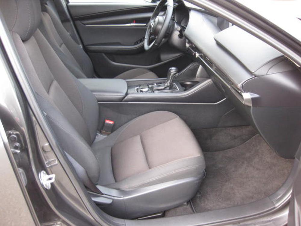 Mazda Mazda3 GS 2023 d&rsquo;occasion à vendre - 27