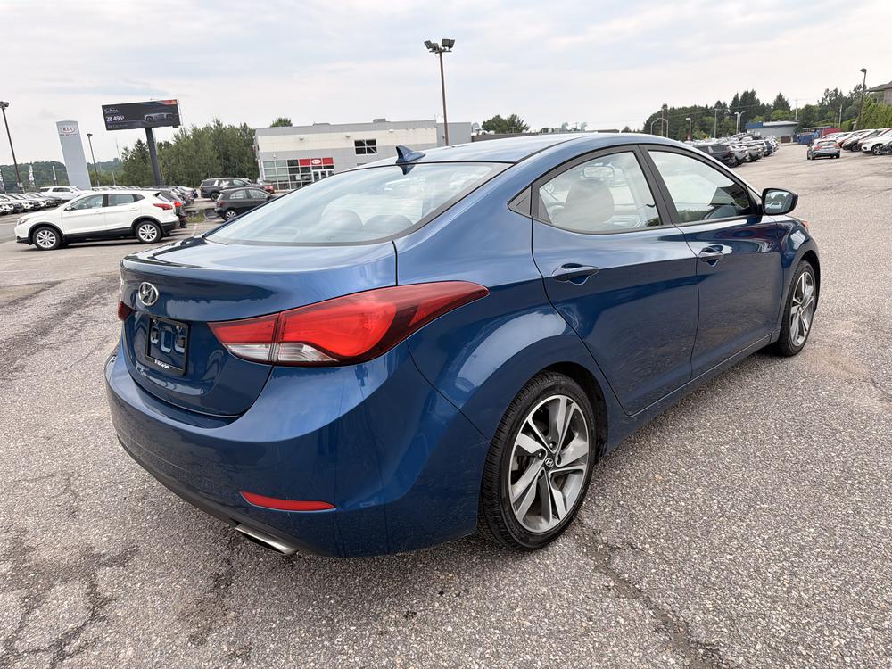 Hyundai Elantra GLS 2015 d&rsquo;occasion à vendre - 8