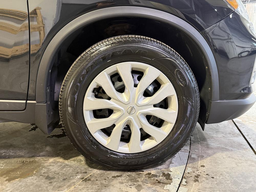 Nissan Rogue S 2018 d&rsquo;occasion à vendre - 12