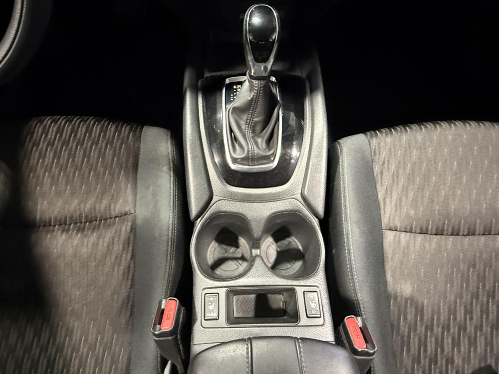Nissan Rogue S 2018 d&rsquo;occasion à vendre - 29