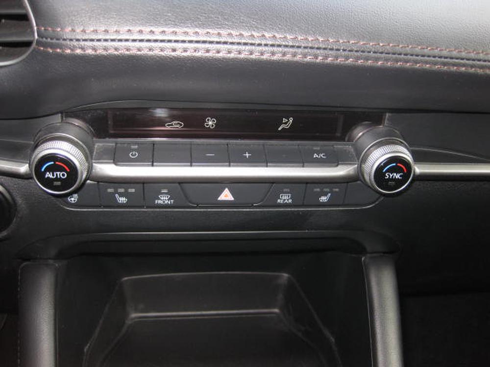 Mazda Mazda3 GS 2023 d&rsquo;occasion à vendre - 21