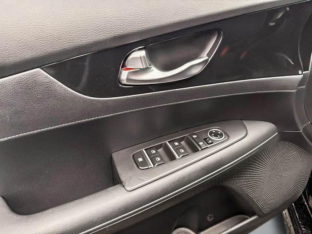 Kia Forte GT-LINE 2024 d&rsquo;occasion à vendre - 13