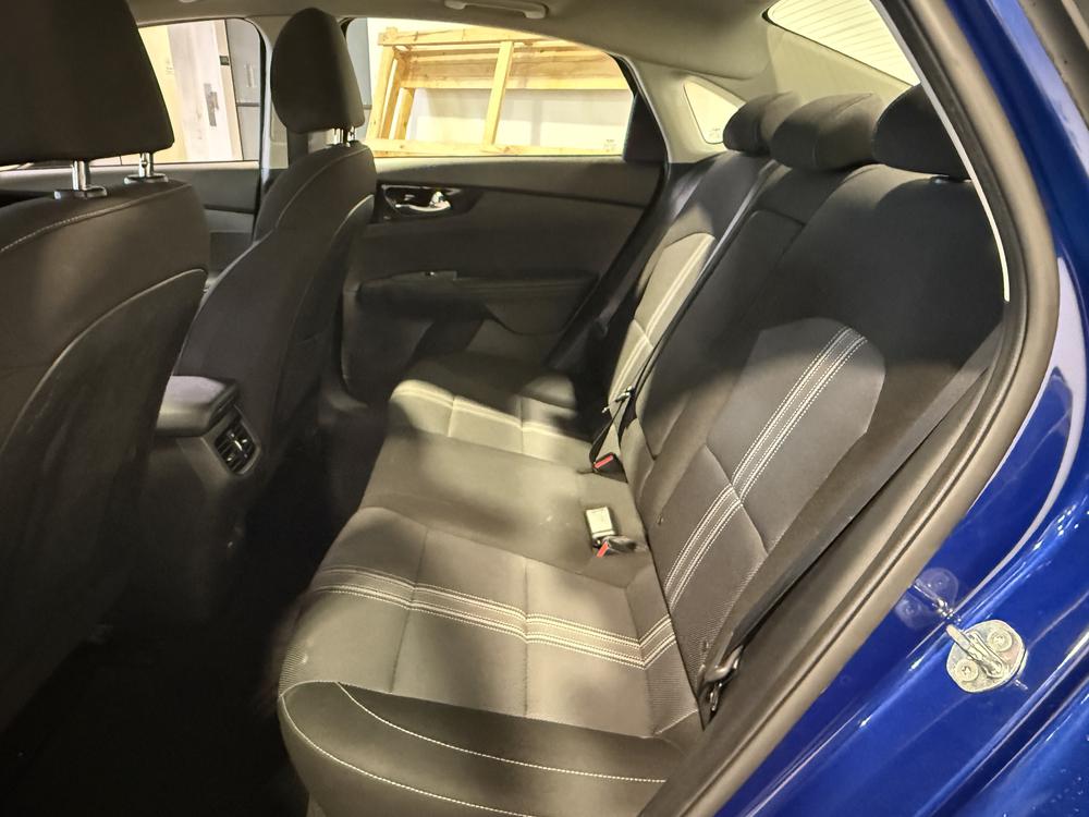 Kia Forte EX 2024 d&rsquo;occasion à vendre - 29