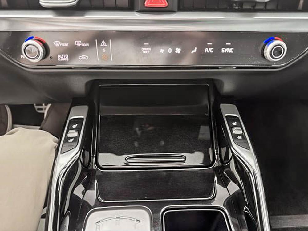 Kia Sorento hybride rechargeable SX AWD 2025 d&rsquo;occasion à vendre - 33