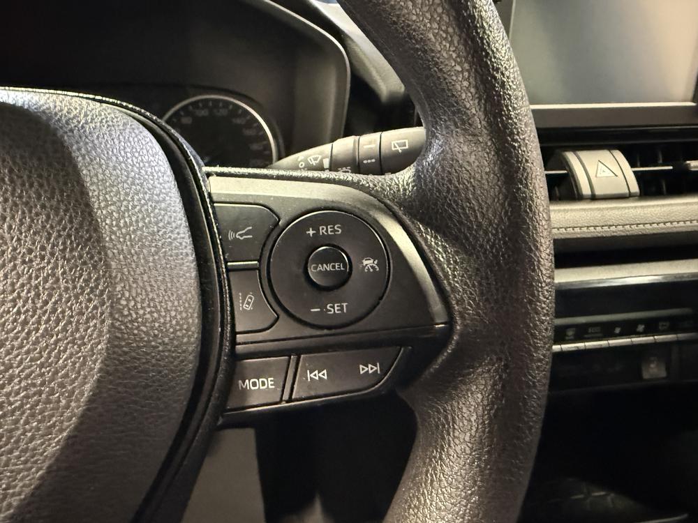 Toyota RAV4 LE HYBRIDE 2019 d&rsquo;occasion à vendre - 19
