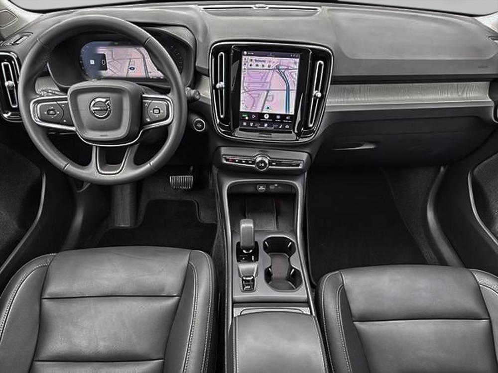Volvo XC40 2025 Noir usage à vendre Volvo XC40 2025 Noir usage à vendre