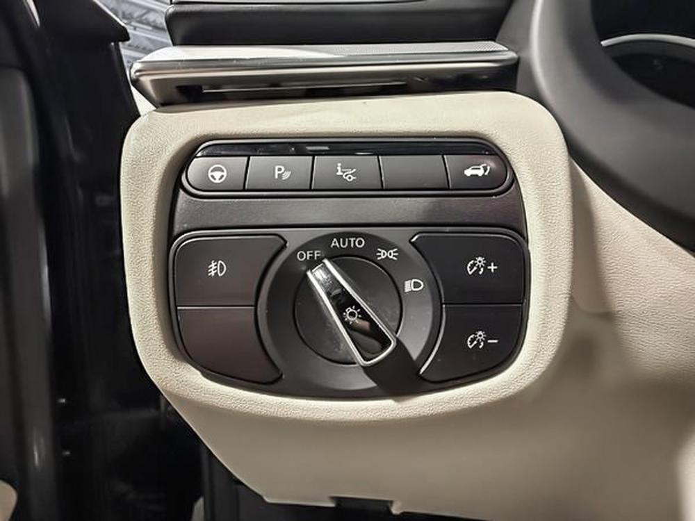 INFINITI QX50 Essential 2019 d&rsquo;occasion à vendre - 17