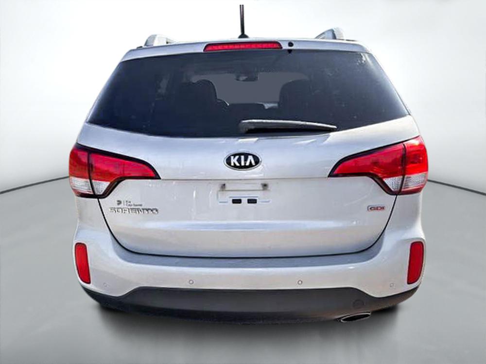 Kia Sorento LX FWD 2015 d&rsquo;occasion à vendre - 8