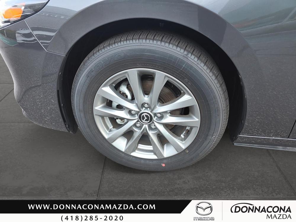 Mazda Mazda3 2025 Gris usage à vendre Mazda Mazda3 2025 Gris usage à vendre