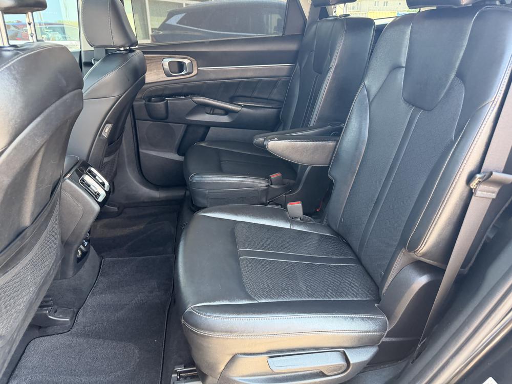 Kia Sorento EX+ 2023 d&rsquo;occasion à vendre - 33