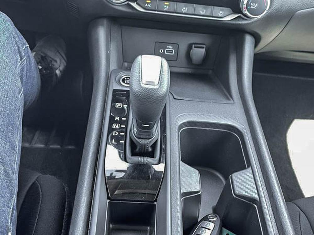 Nissan Sentra S 2021 d&rsquo;occasion à vendre - 23