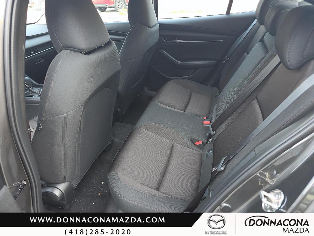 Mazda Mazda3 2025 Gris usage à vendre Mazda Mazda3 2025 Gris usage à vendre