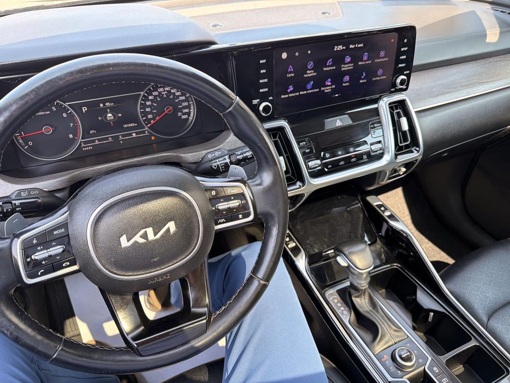 Kia Sorento EX+ 2023 d&rsquo;occasion à vendre - 31