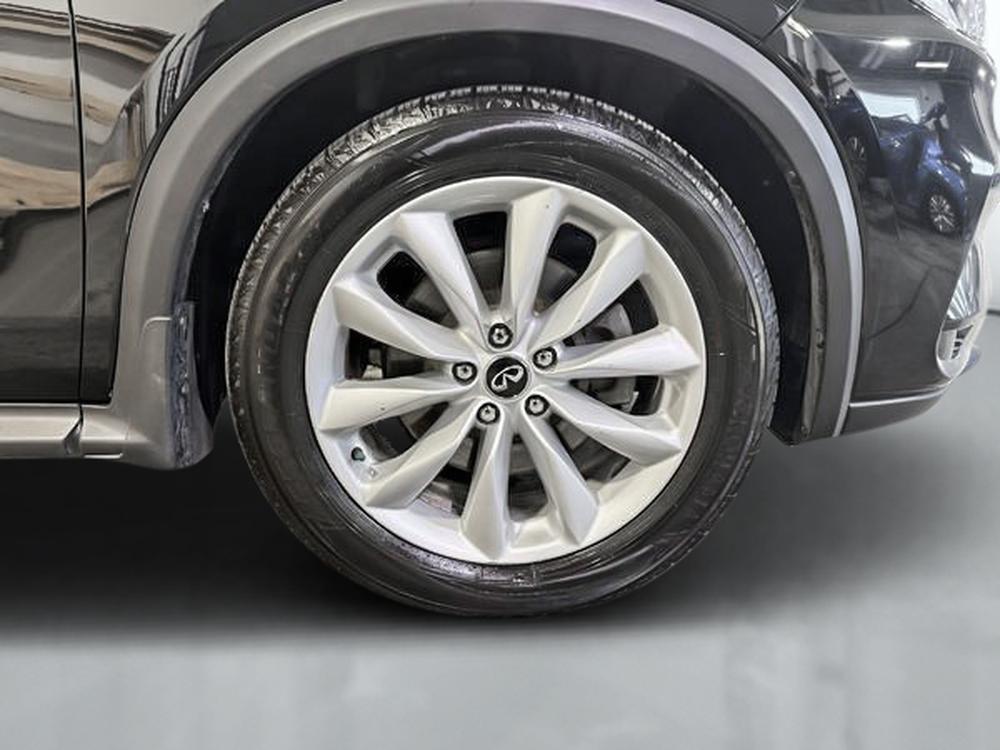 INFINITI QX50 Essential 2019 d&rsquo;occasion à vendre - 13
