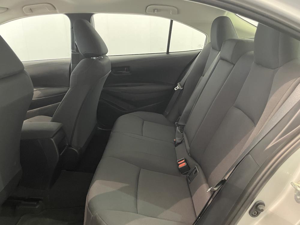 Toyota Corolla LE 2022 d&rsquo;occasion à vendre - 24