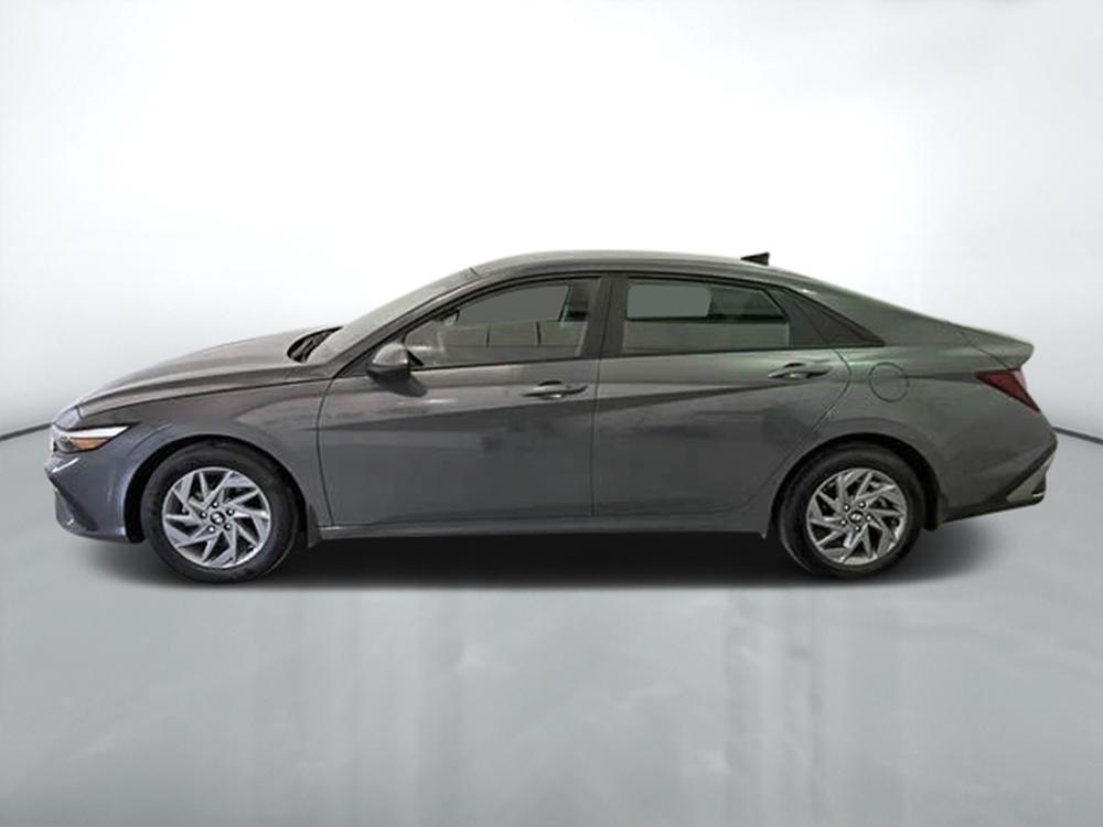 Hyundai Elantra Preferred 2025 d&rsquo;occasion à vendre - 4