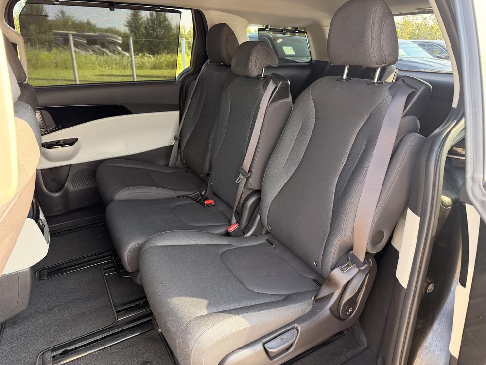 Kia Carnival LX 2022 d&rsquo;occasion à vendre - 34