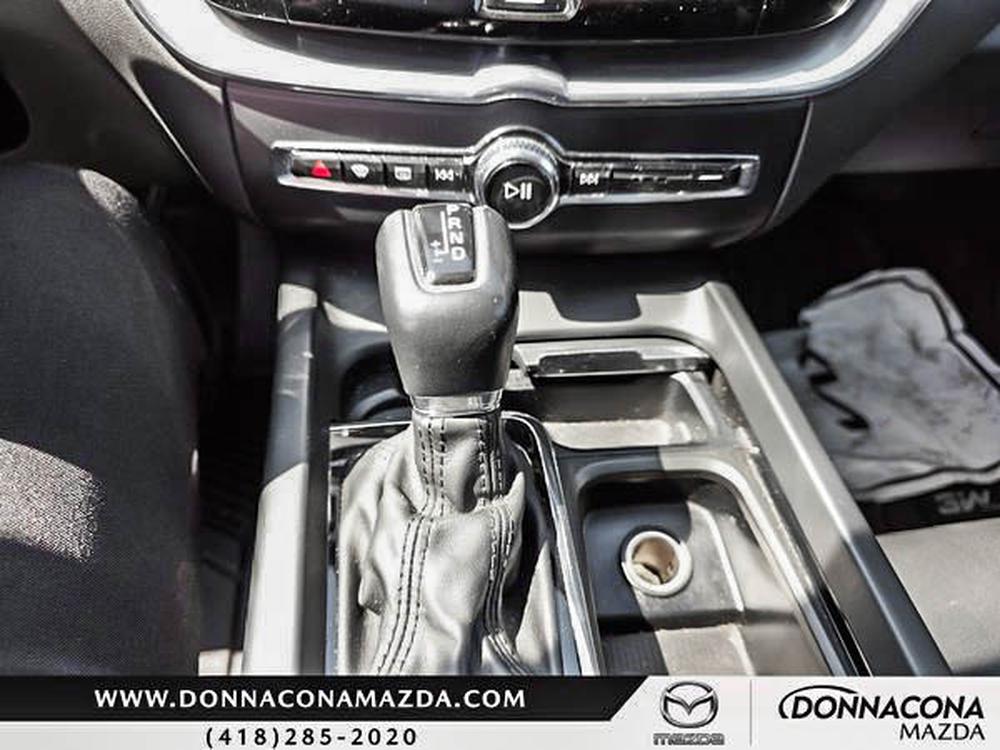 Volvo XC60 T6 MOMENTUM 2020 d&rsquo;occasion à vendre - 22