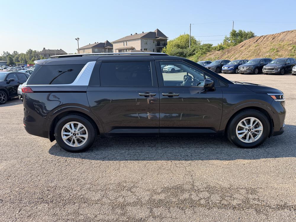 Kia Carnival LX 2022 d&rsquo;occasion à vendre - 9