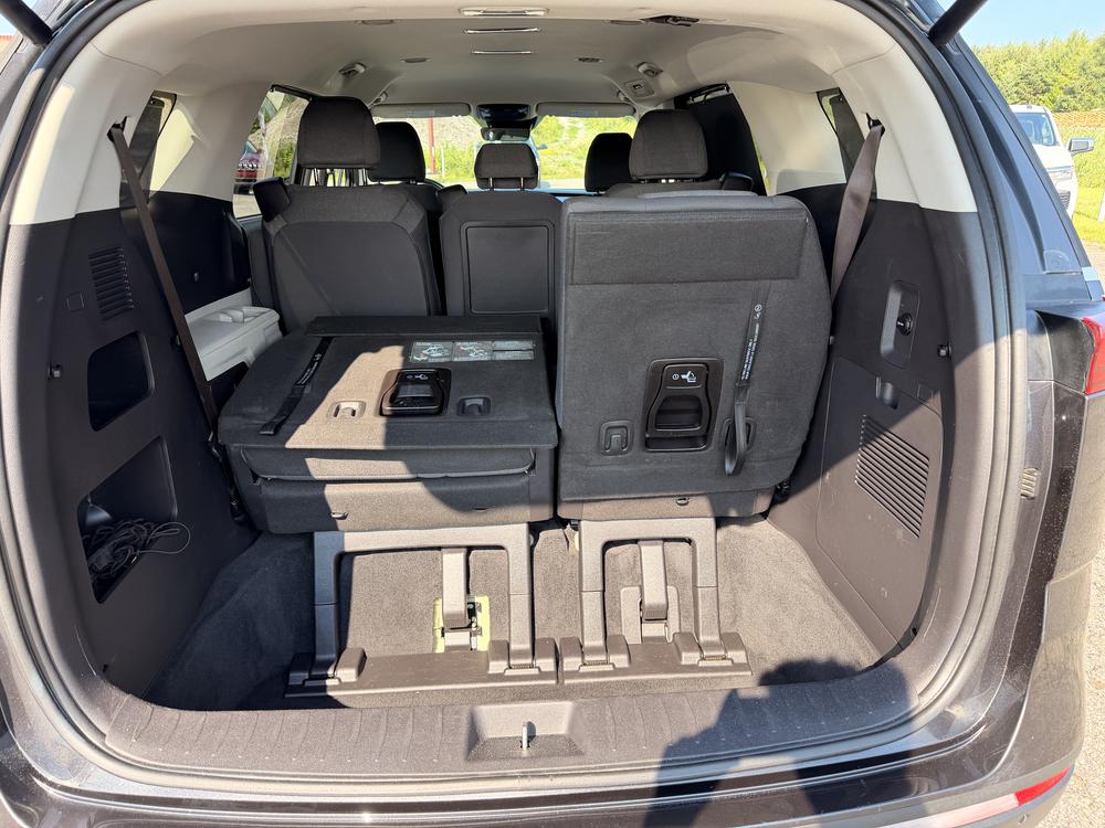 Kia Carnival LX 2022 d&rsquo;occasion à vendre - 36