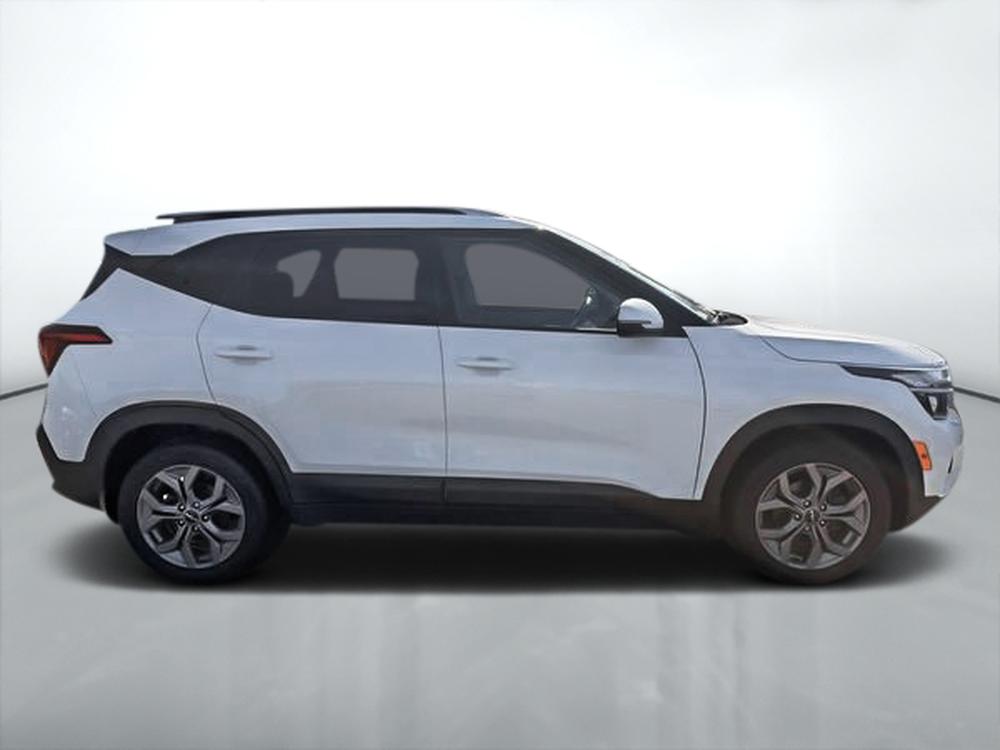 Kia Seltos LX FWD 2024 d&rsquo;occasion à vendre - 9