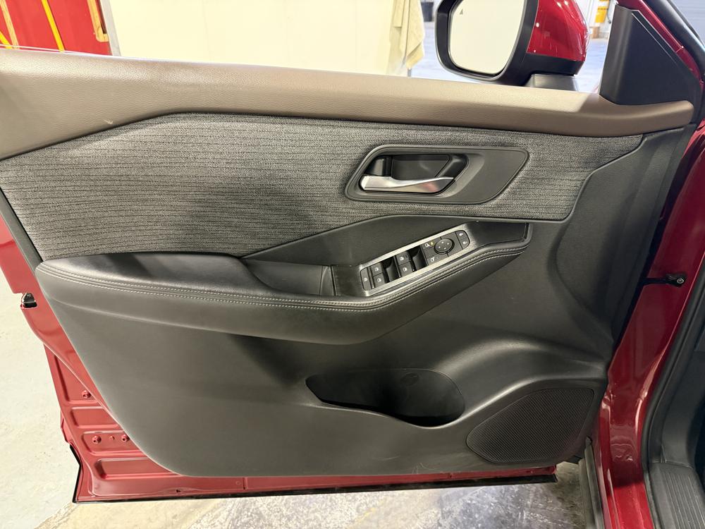 Nissan Rogue SV AWD 2022 d&rsquo;occasion à vendre - 14