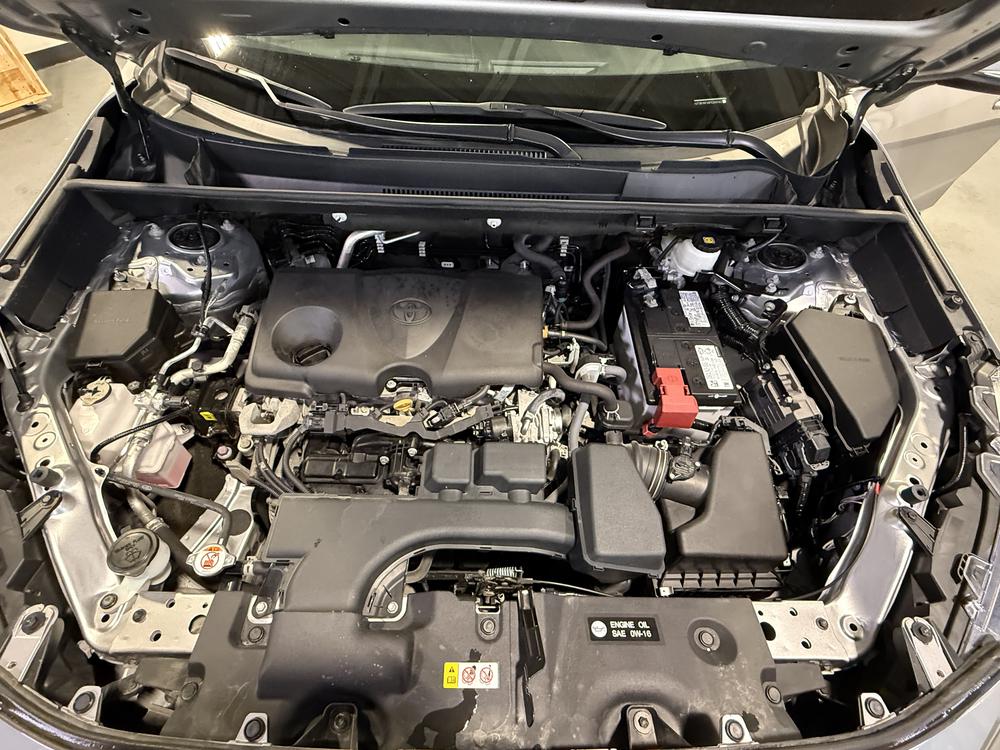 Toyota RAV4 LE 2023 d&rsquo;occasion à vendre - 31
