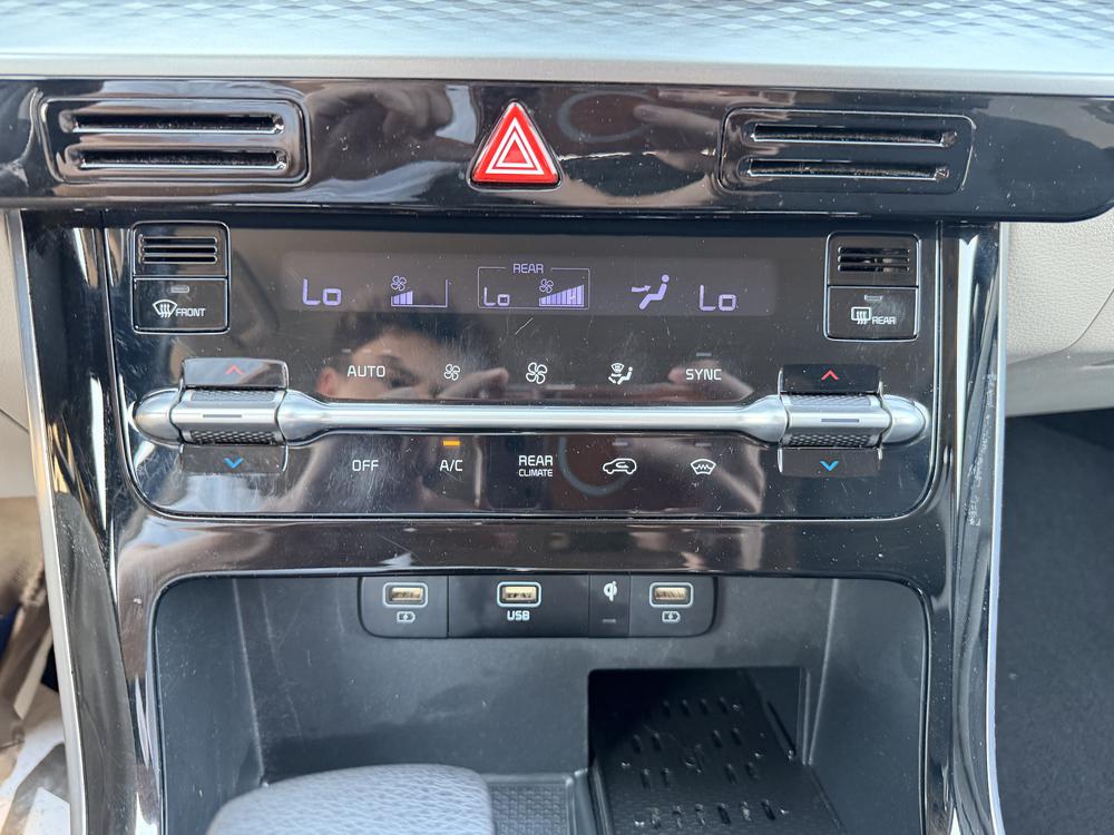 Kia Carnival LX 2022 d&rsquo;occasion à vendre - 30