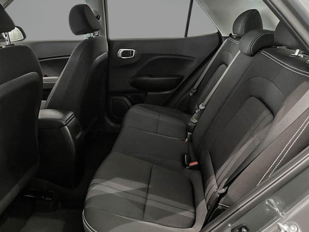 Hyundai Venue Preferred 2026 d&rsquo;occasion à vendre - 29