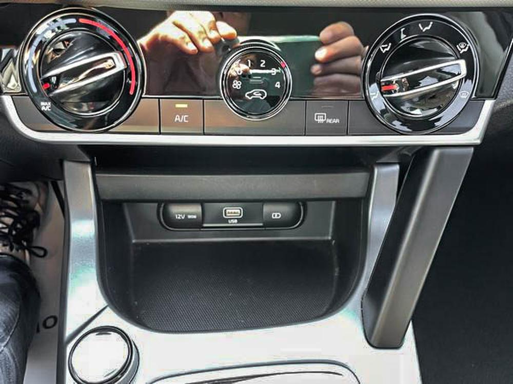 Kia Seltos LX 2022 d&rsquo;occasion à vendre - 21