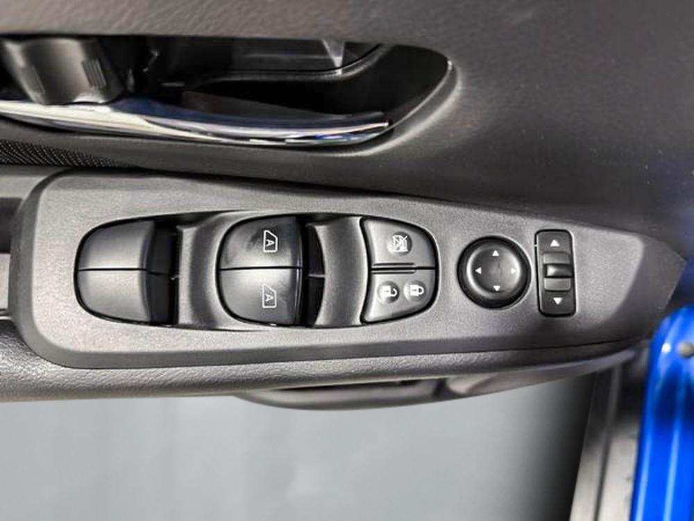 Nissan Kicks SV 2023 d&rsquo;occasion à vendre - 14