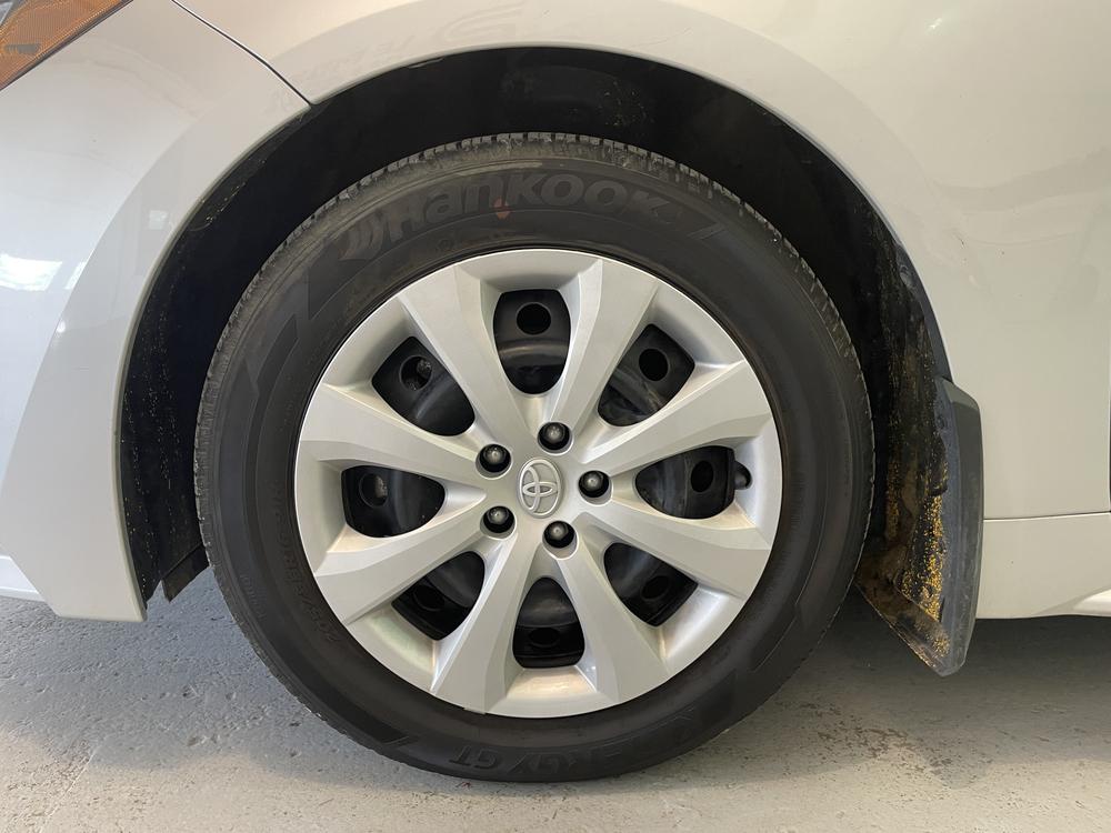 Toyota Corolla LE 2022 d&rsquo;occasion à vendre - 8