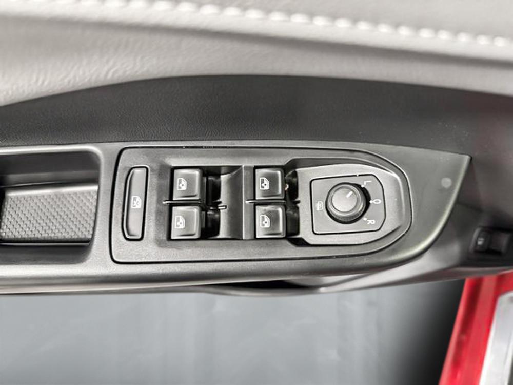 Volkswagen Taos HIGHLINE 2023 d&rsquo;occasion à vendre - 16