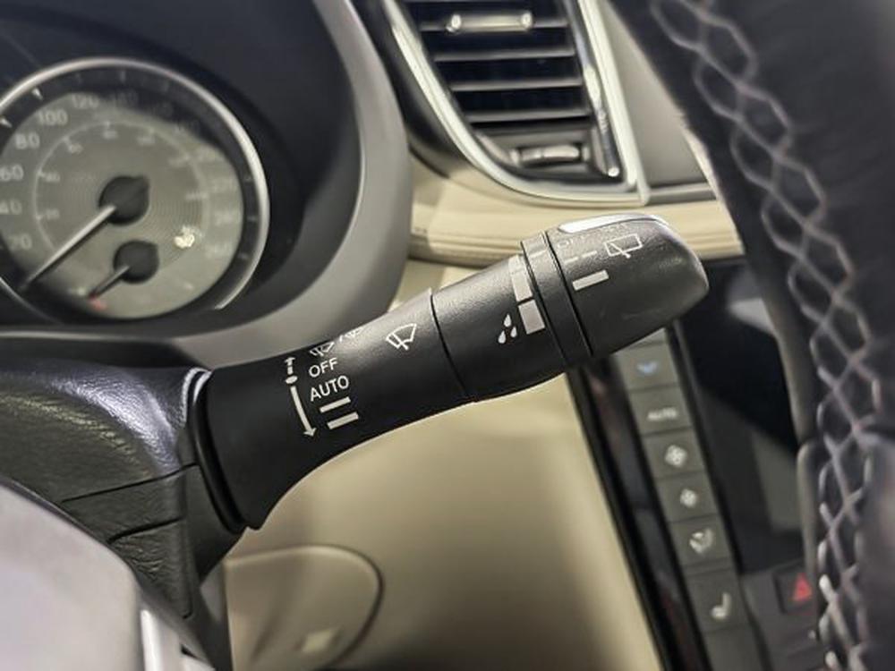 INFINITI QX50 Essential 2019 d&rsquo;occasion à vendre - 24