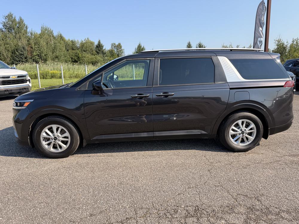Kia Carnival LX 2022 d&rsquo;occasion à vendre - 4