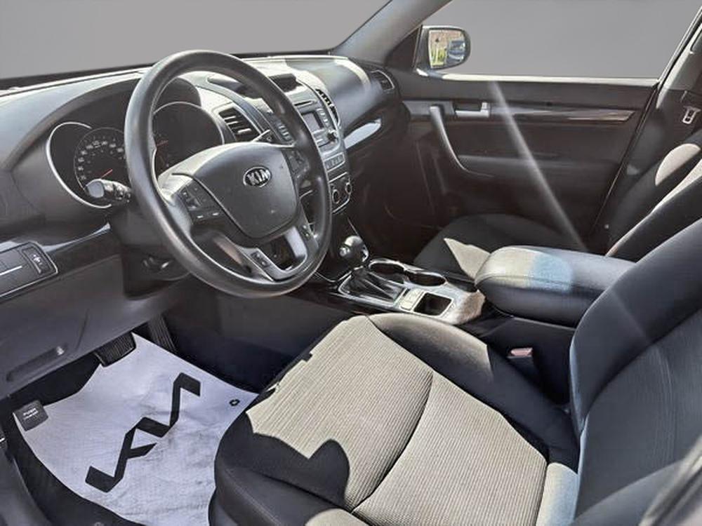 Kia Sorento LX FWD 2015 d&rsquo;occasion à vendre - 19