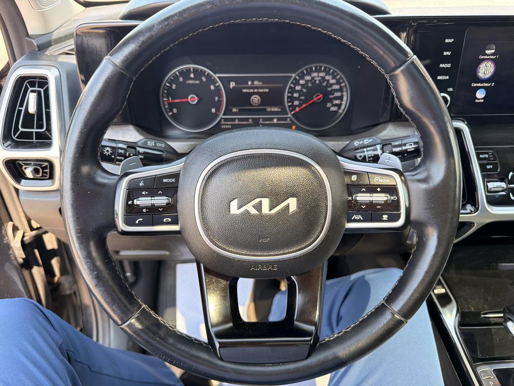 Kia Sorento EX+ 2023 d&rsquo;occasion à vendre - 21