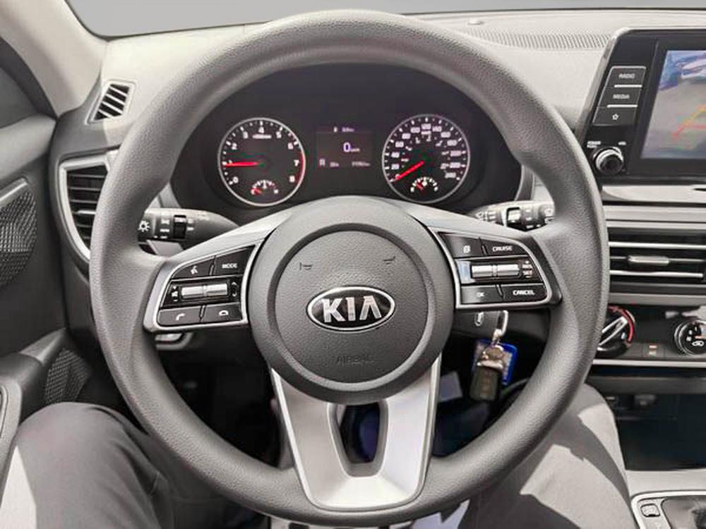 Kia Seltos LX FWD 2021 d&rsquo;occasion à vendre - 21