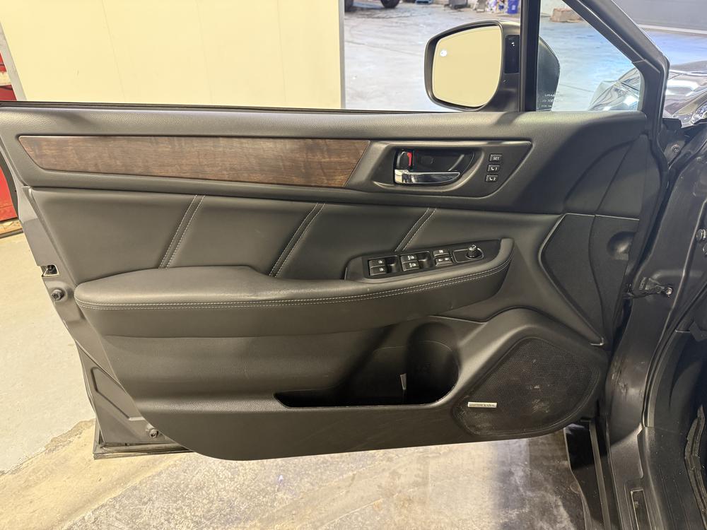 Subaru Outback Limited 2018 d&rsquo;occasion à vendre - 14