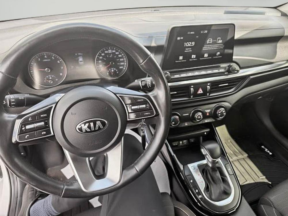 Kia Forte EX 2019 d&rsquo;occasion à vendre - 28