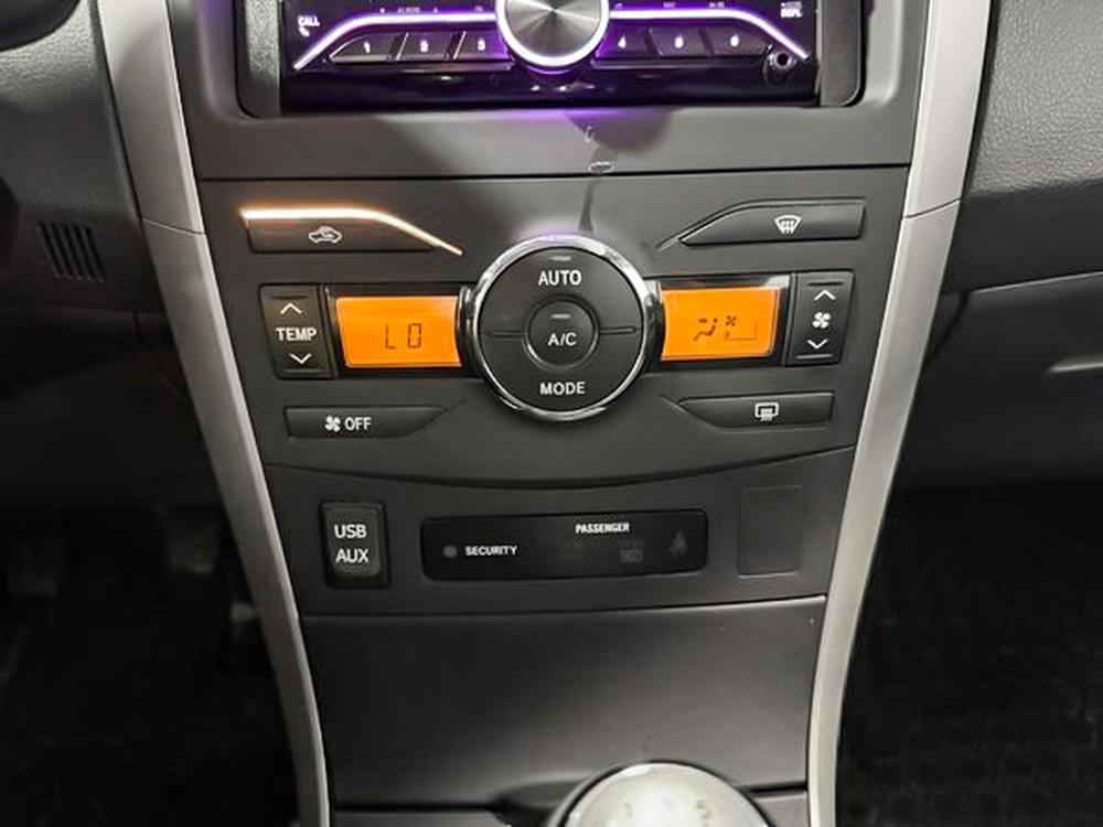 Toyota Corolla S 2012 d&rsquo;occasion à vendre - 26
