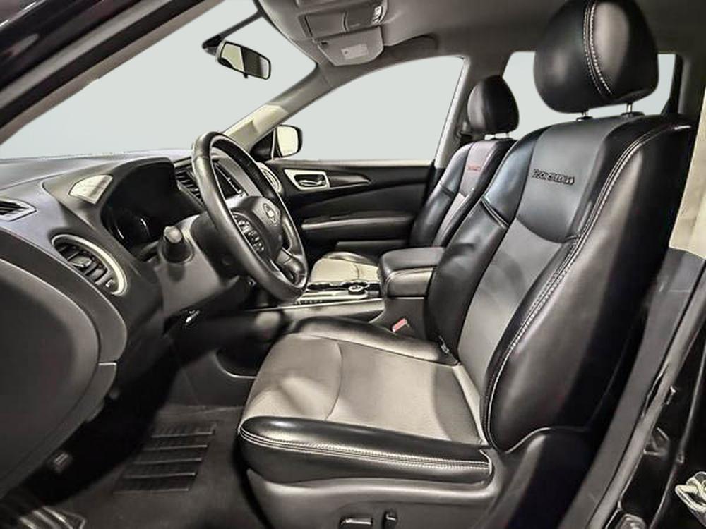 Nissan Pathfinder RockCreek 2019 d&rsquo;occasion à vendre - 17