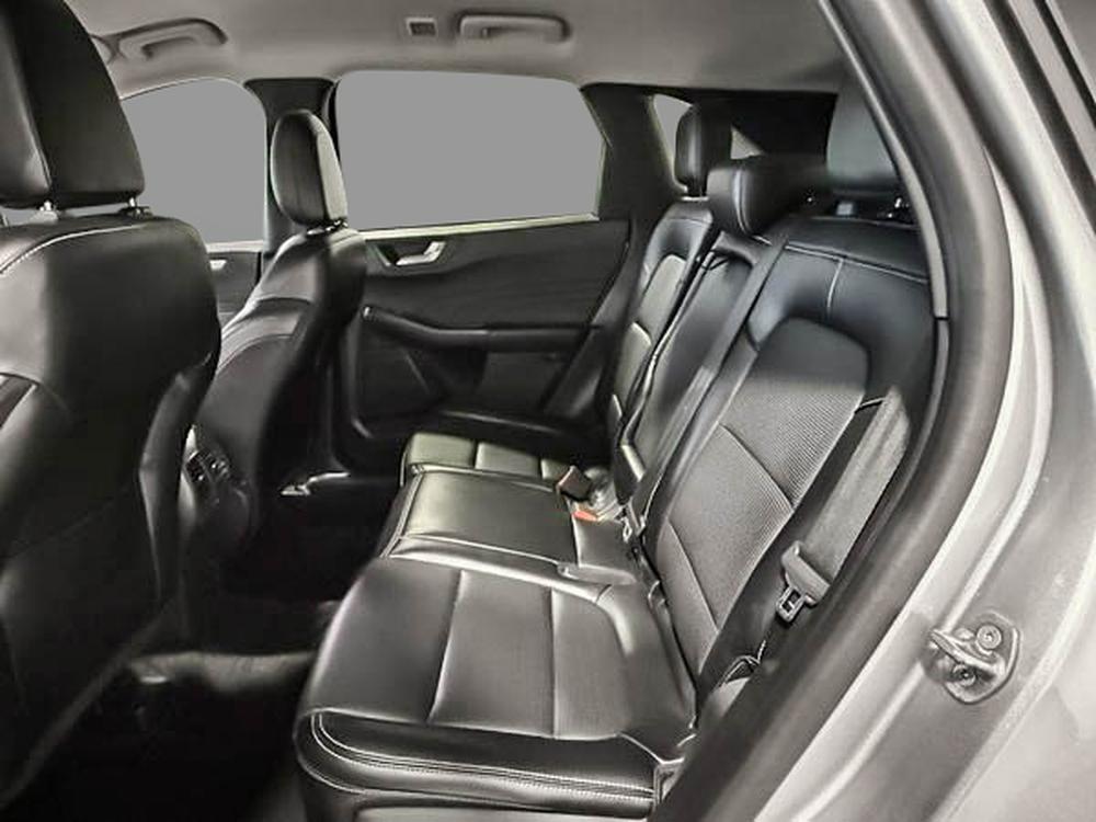 Ford Escape Platinum 2024 d&rsquo;occasion à vendre - 29