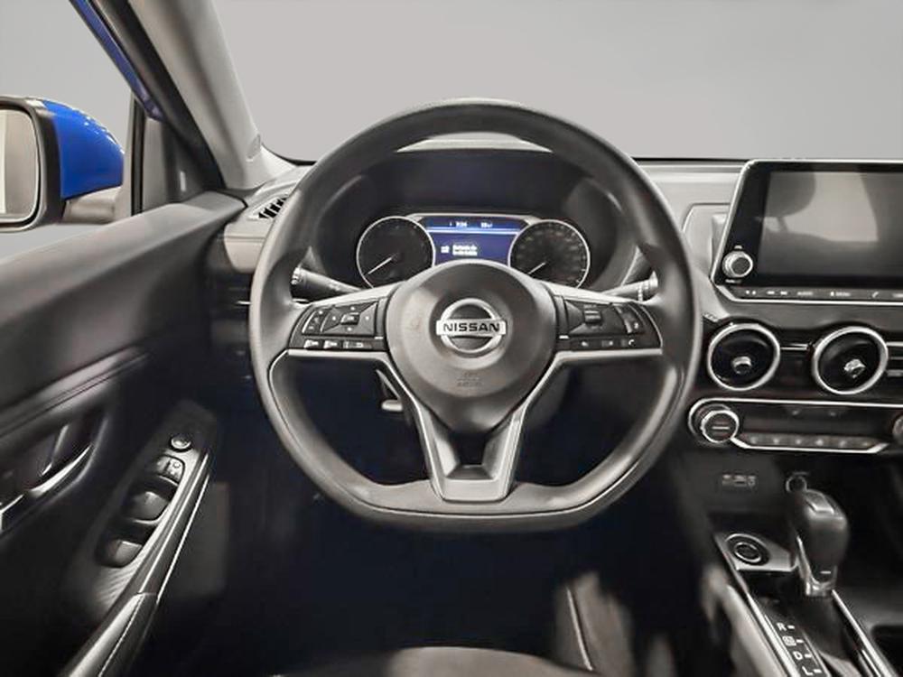 Nissan Sentra SV 2023 d&rsquo;occasion à vendre - 17
