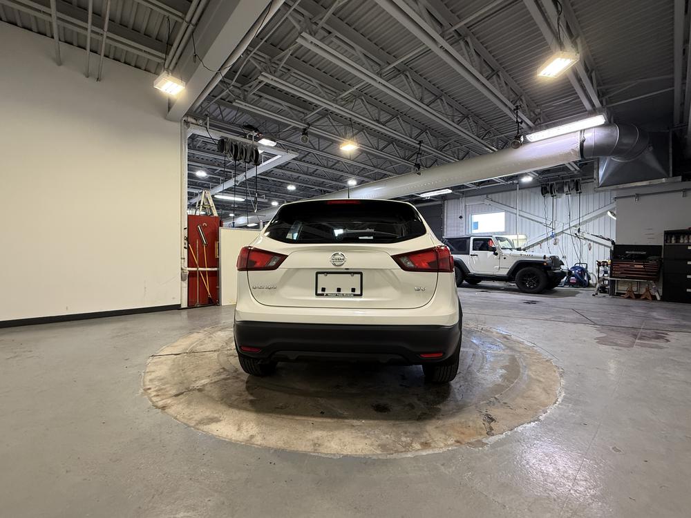Nissan Qashqai SV 2017 d&rsquo;occasion à vendre - 4