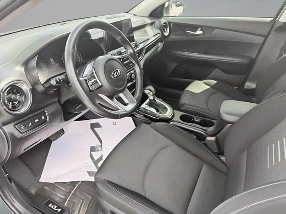 Kia Forte EX 2019 d&rsquo;occasion à vendre - 19